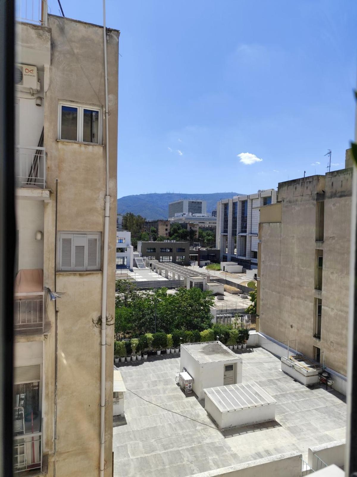 Άνετο Και Βολικό Διαμέρισμα 雅典 外观 照片